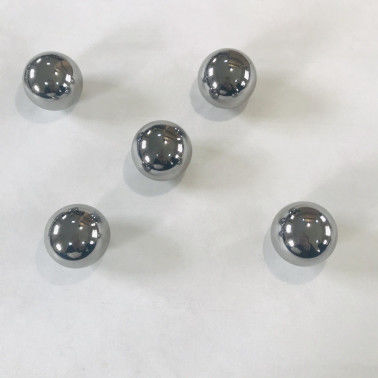 GCr15 Grinding Steel Balls HRc61 - HRc67 31.66mm 1.2464567&quot; OEM ODM